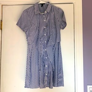 Forever 21 dress, never worn.